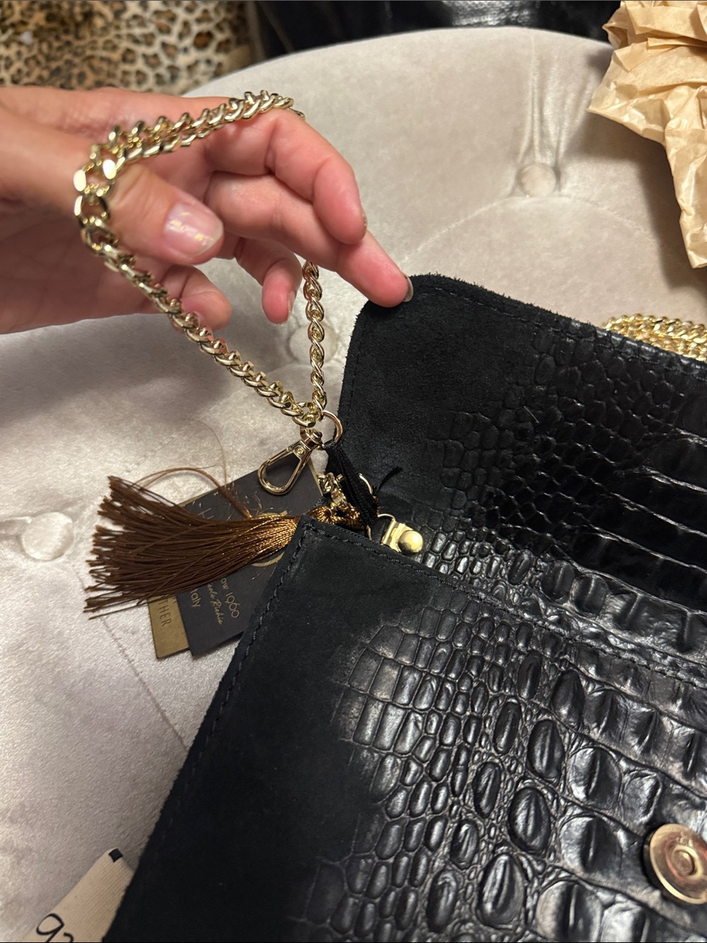 House of Harlow 1960 Black Croc-Embossed Suede Clutch with Gold Chain - Picture 5 of 9